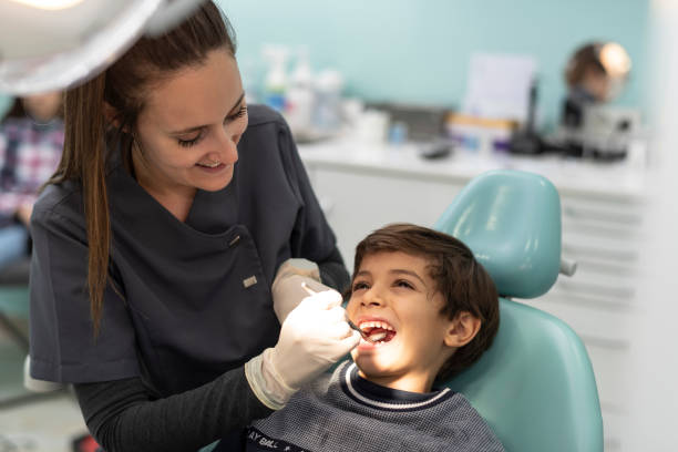 Best Weekend Emergency Dentist in Lechee, AZ